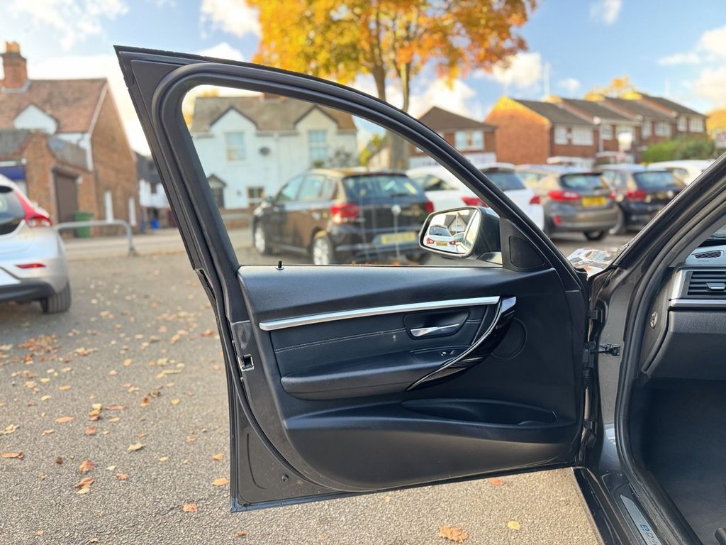 Used BMW 3 Series 2017 for sale - 76380156: Photo 20