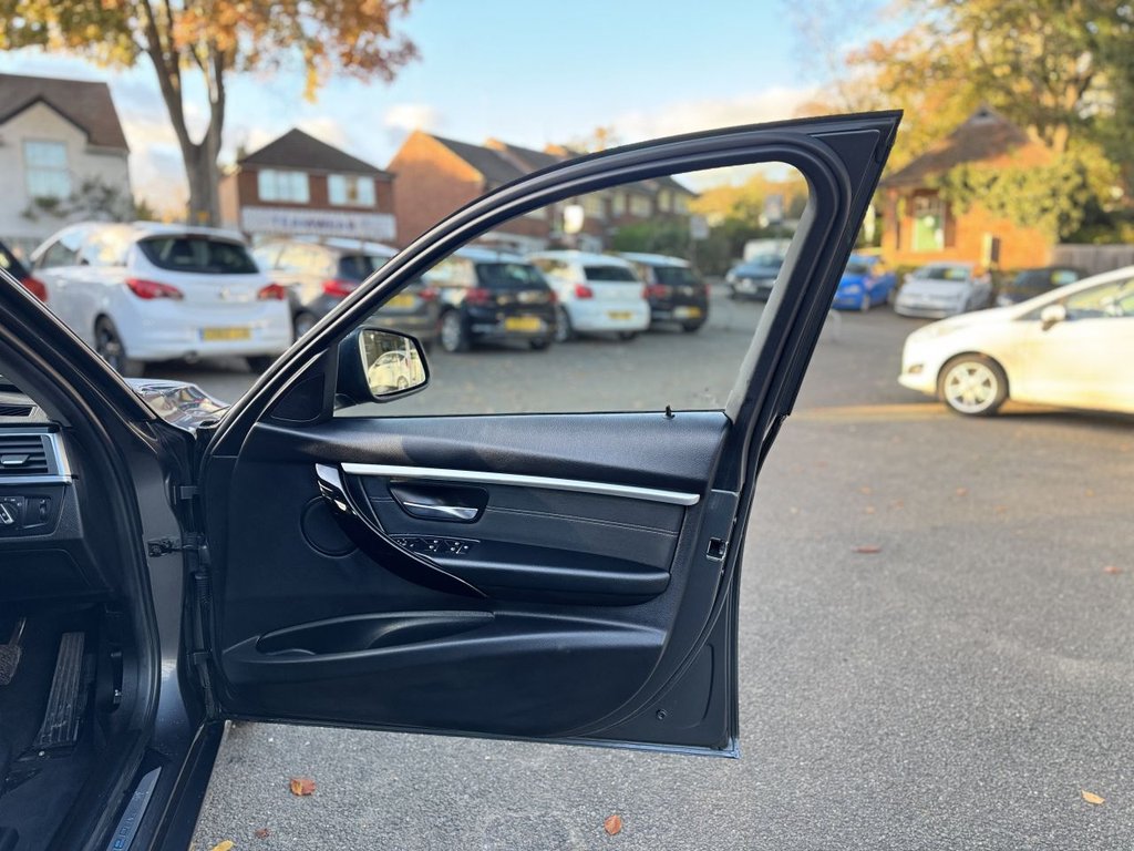 Used BMW 3 Series 2017 for sale - 76380156: Photo 31