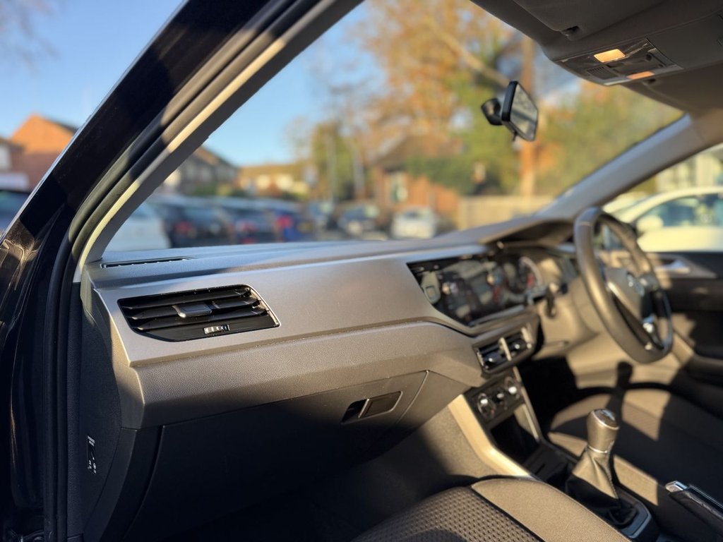 Used Volkswagen Polo 2018 for sale - 76848209: Photo 42