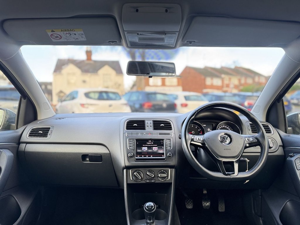 Used Volkswagen Polo 2015 for sale - 76909894: Photo 11