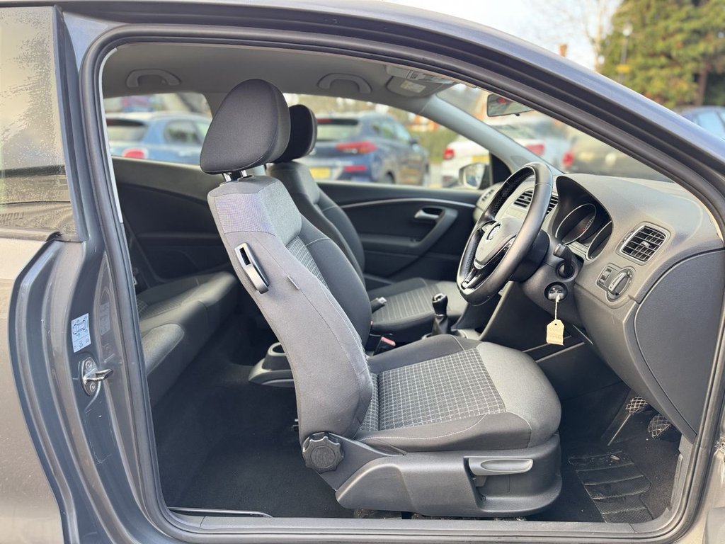 Used Volkswagen Polo 2015 for sale - 76909894: Photo 12