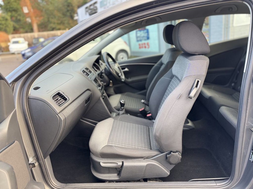 Used Volkswagen Polo 2015 for sale - 76909894: Photo 13