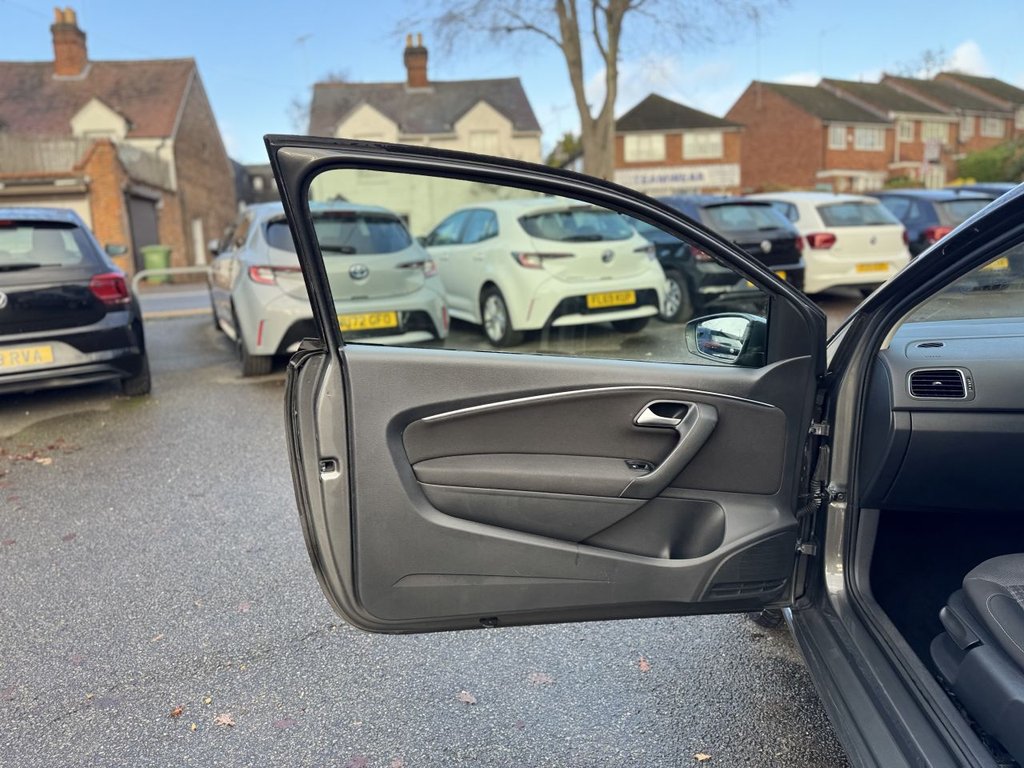 Used Volkswagen Polo 2015 for sale - 76909894: Photo 20