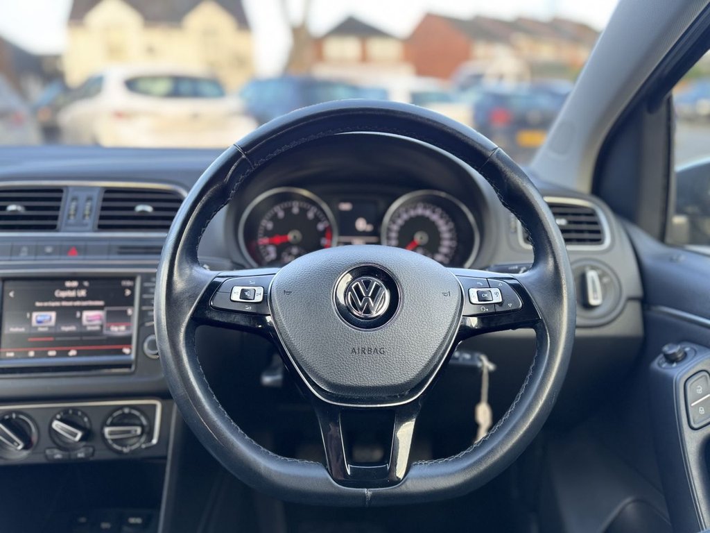 Used Volkswagen Polo 2015 for sale - 76909894: Photo 31