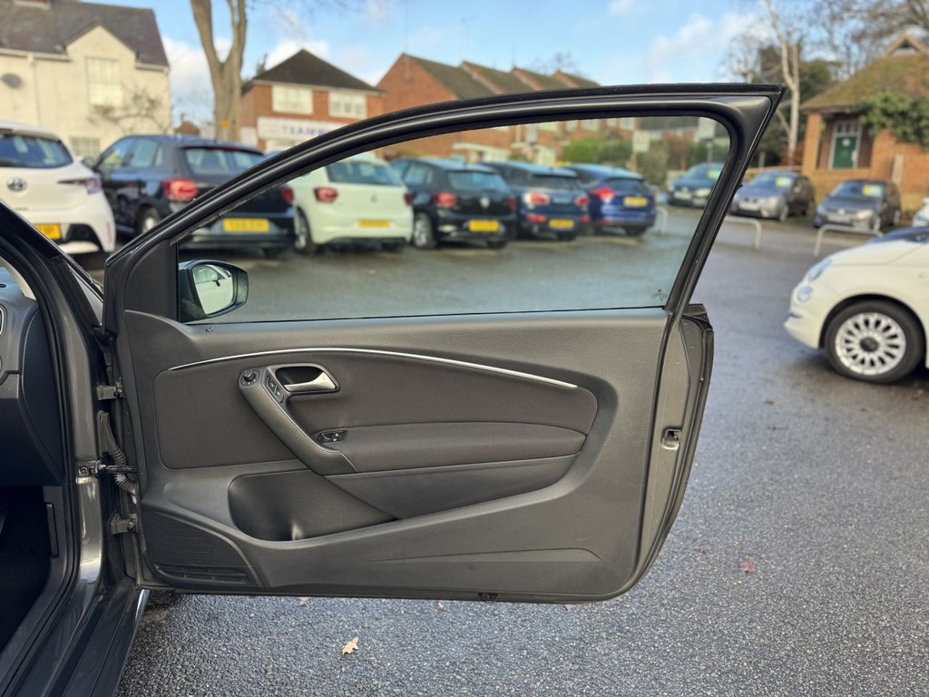 Used Volkswagen Polo 2015 for sale - 76909894: Photo 47