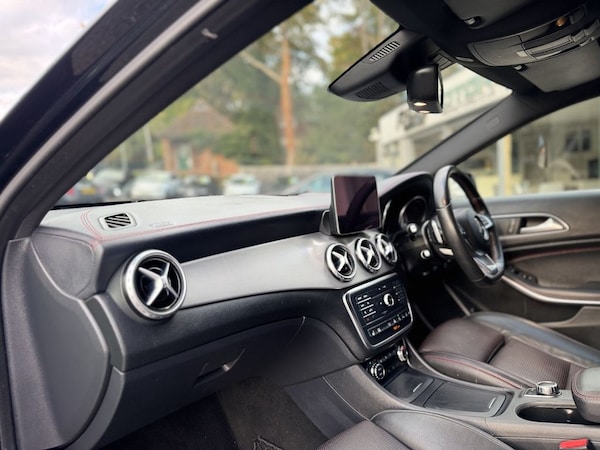 Used Mercedes-Benz GLA 2017 for sale - 76210101: Photo 23