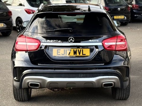 Used Mercedes-Benz GLA 2017 for sale - 76210101: Photo 6