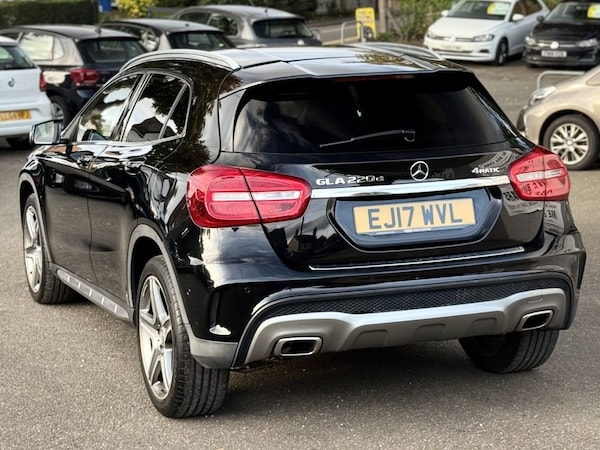 Used Mercedes-Benz GLA 2017 for sale - 76210101: Photo 9
