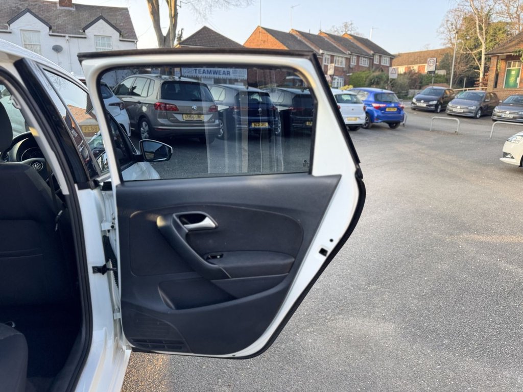 Used Volkswagen Polo 2015 for sale - 77780339: Photo 26