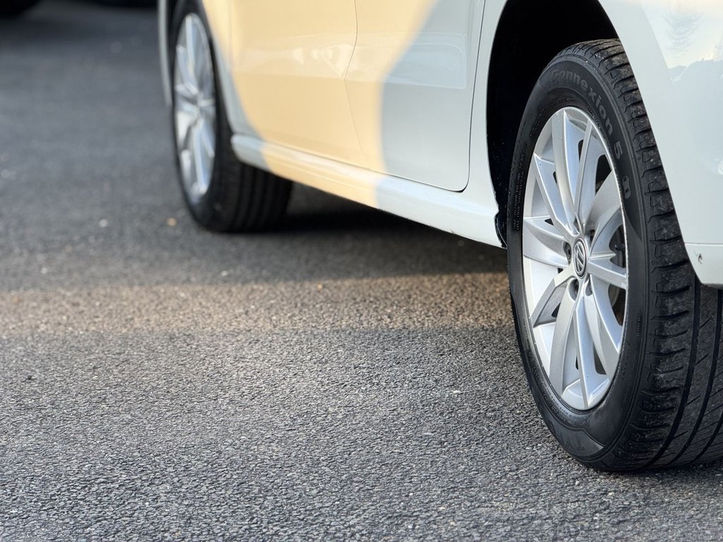 Used Volkswagen Polo 2015 for sale - 77780339: Photo 35