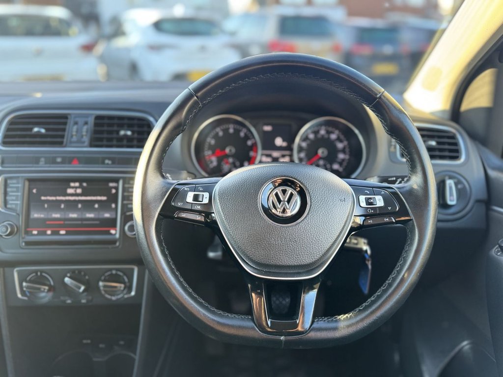 Used Volkswagen Polo 2016 for sale - 77719944: Photo 14