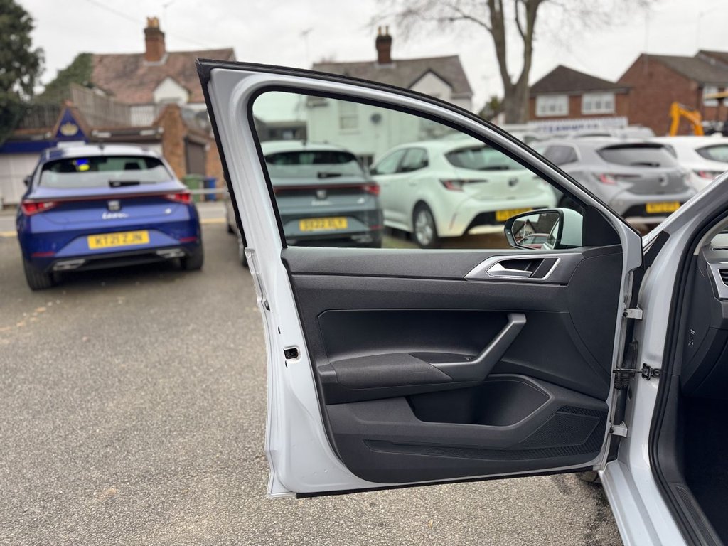 Used Volkswagen Polo 2018 for sale - 77780303: Photo 19