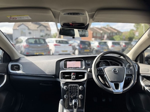 Used Volvo V40 2019 for sale - 75207327: Photo 11