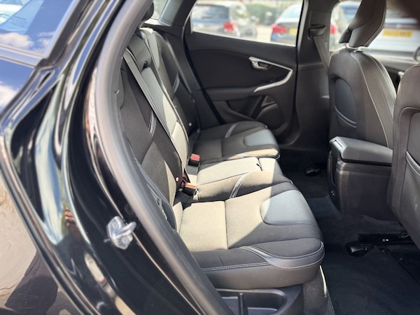 Used Volvo V40 2019 for sale - 75207327: Photo 14