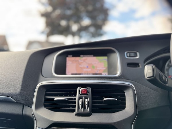 Used Volvo V40 2019 for sale - 75207327: Photo 19