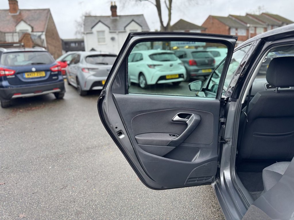 Used Volkswagen Polo 2017 for sale - 77249968: Photo 40