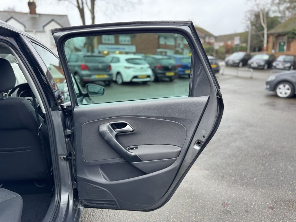 Used Volkswagen Polo 2017 for sale - 77249968: Photo 41