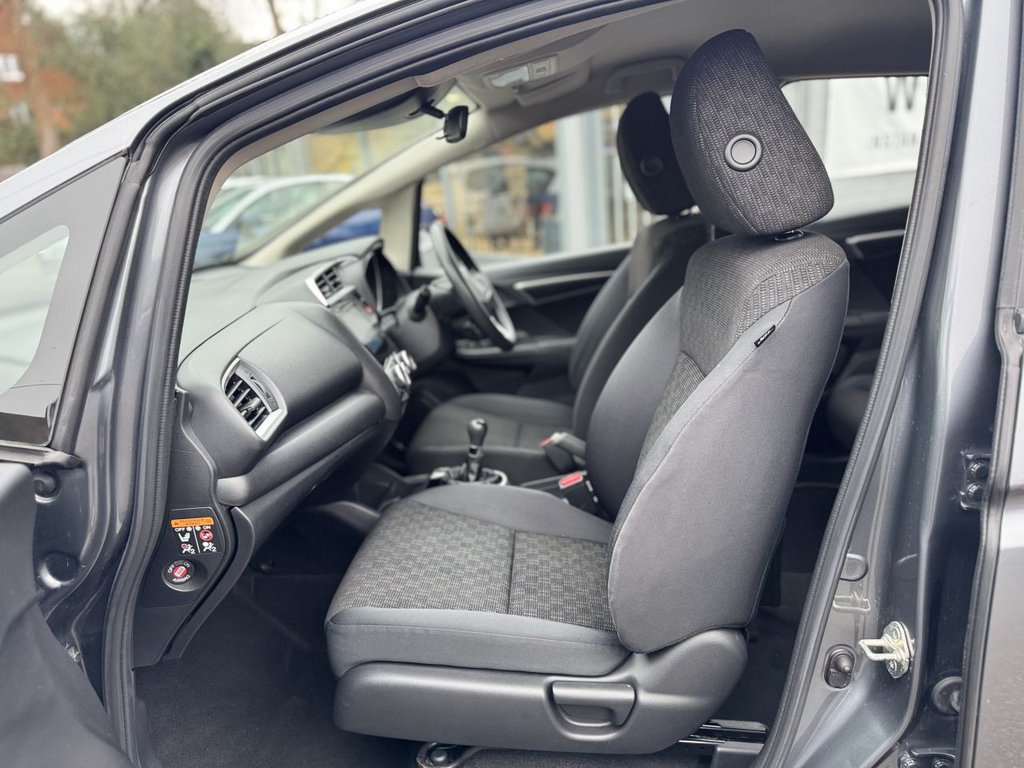 Used Honda Jazz 2017 for sale - 77791989: Photo 13