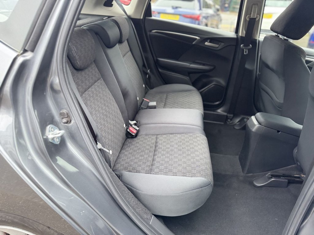 Used Honda Jazz 2017 for sale - 77791989: Photo 14