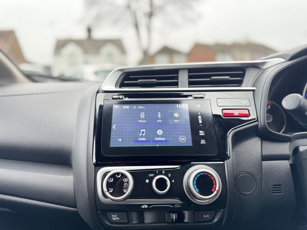 Used Honda Jazz 2017 for sale - 77791989: Photo 16