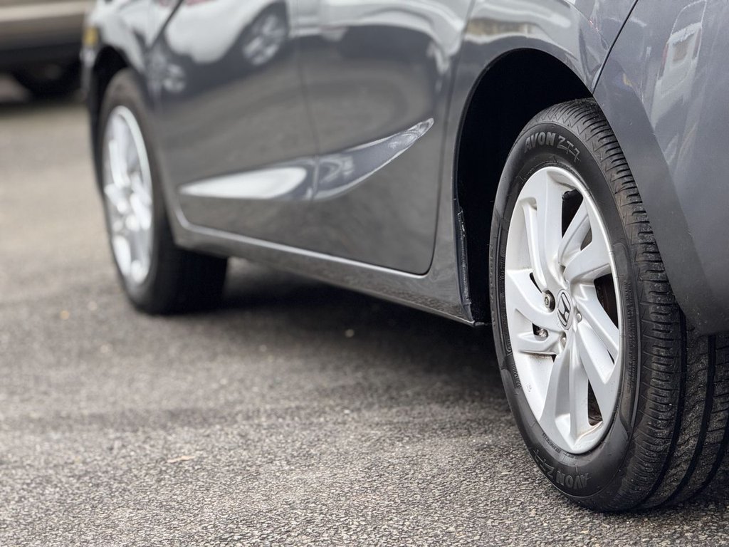 Used Honda Jazz 2017 for sale - 77791989: Photo 37