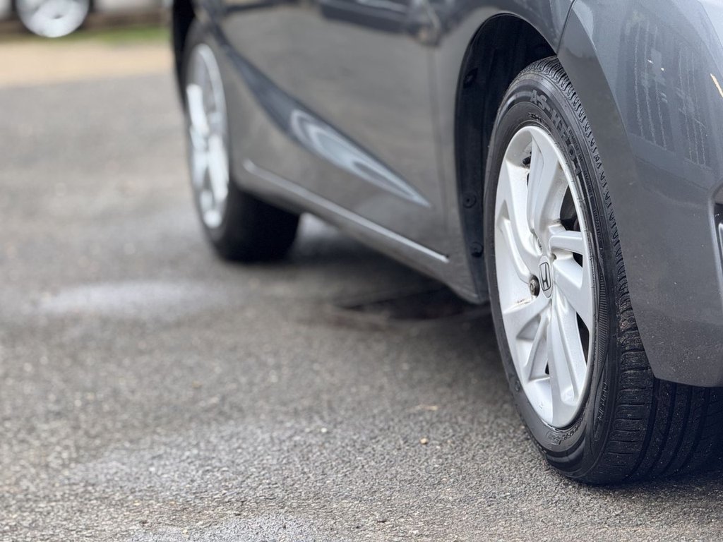 Used Honda Jazz 2017 for sale - 77791989: Photo 46