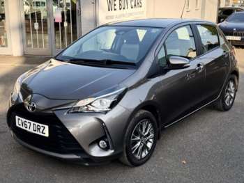 Used Toyota Yaris 2017 for sale - 74696349: Photo