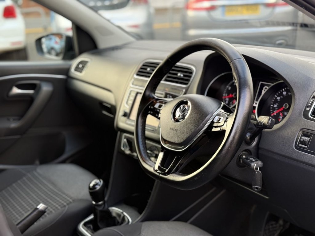 Used Volkswagen Polo 2016 for sale - 76406424: Photo 43