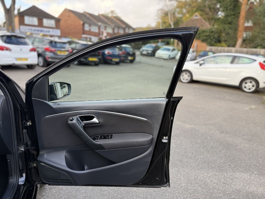 Used Volkswagen Polo 2016 for sale - 76406424: Photo 44