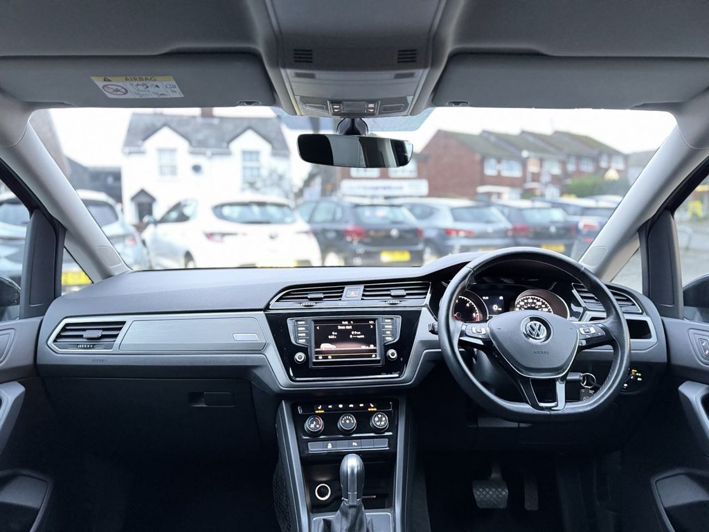 Used Volkswagen Touran 2016 for sale - 77110757: Photo 11