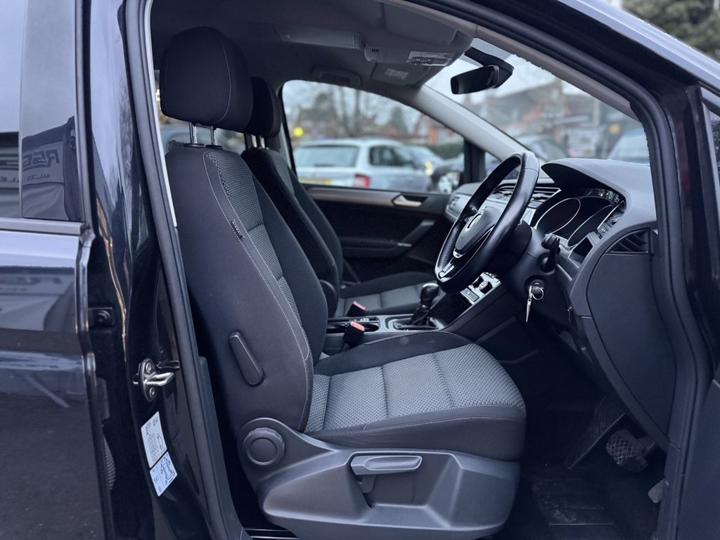 Used Volkswagen Touran 2016 for sale - 77110757: Photo 12