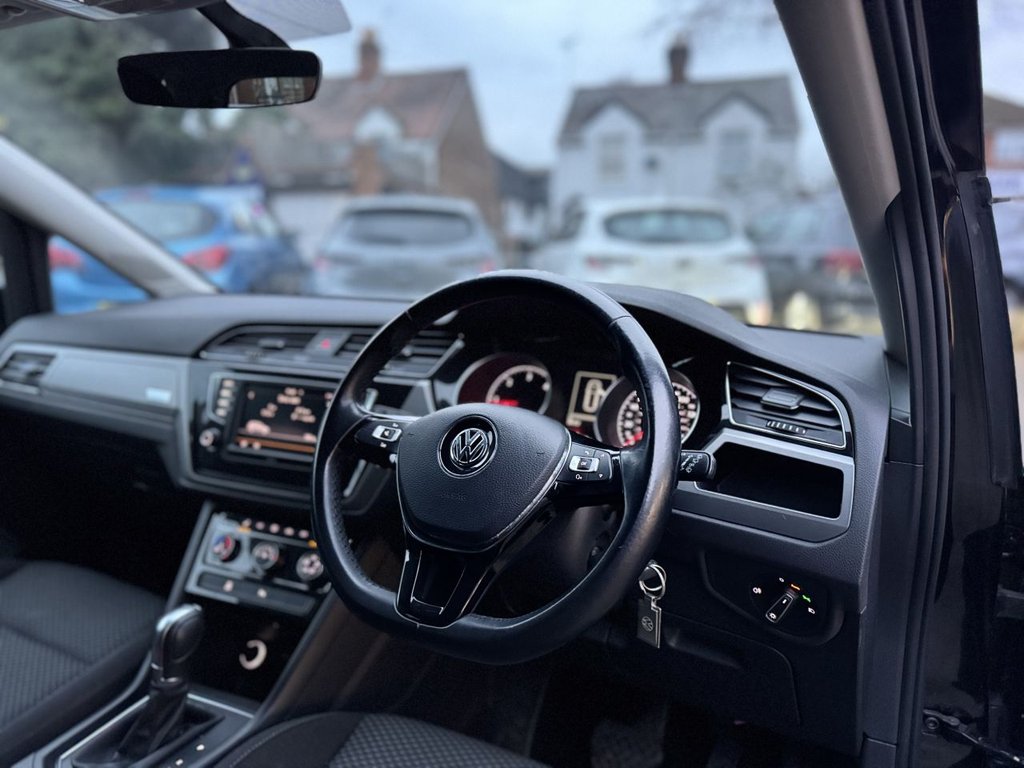 Used Volkswagen Touran 2016 for sale - 77110757: Photo 36