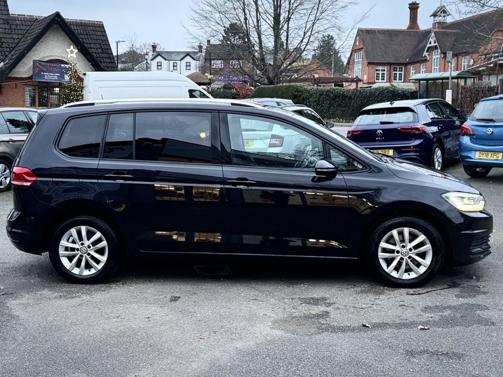 Used Volkswagen Touran 2016 for sale - 77110757: Photo 7