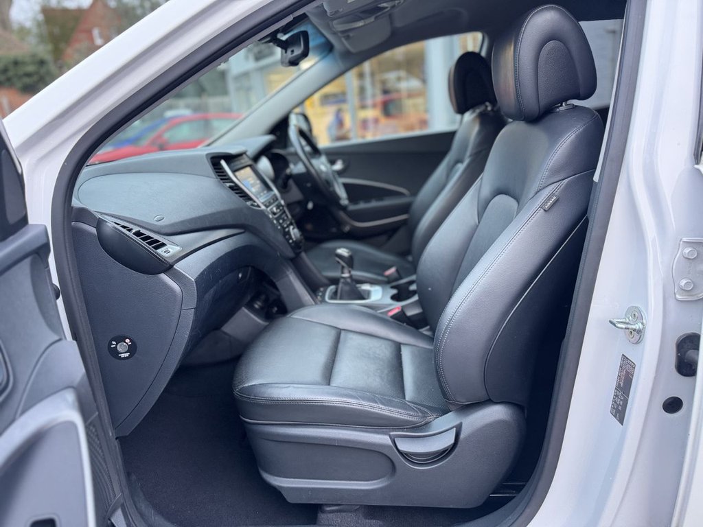 Used Hyundai Santa Fe 2016 for sale - 77558174: Photo 13