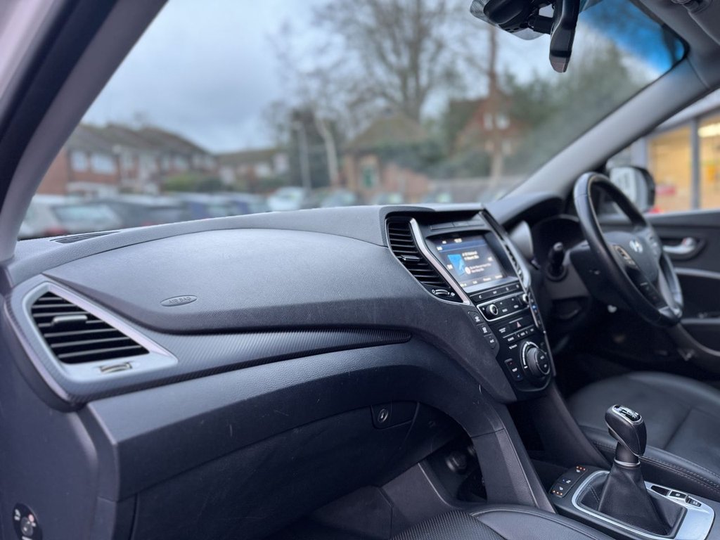 Used Hyundai Santa Fe 2016 for sale - 77558174: Photo 18