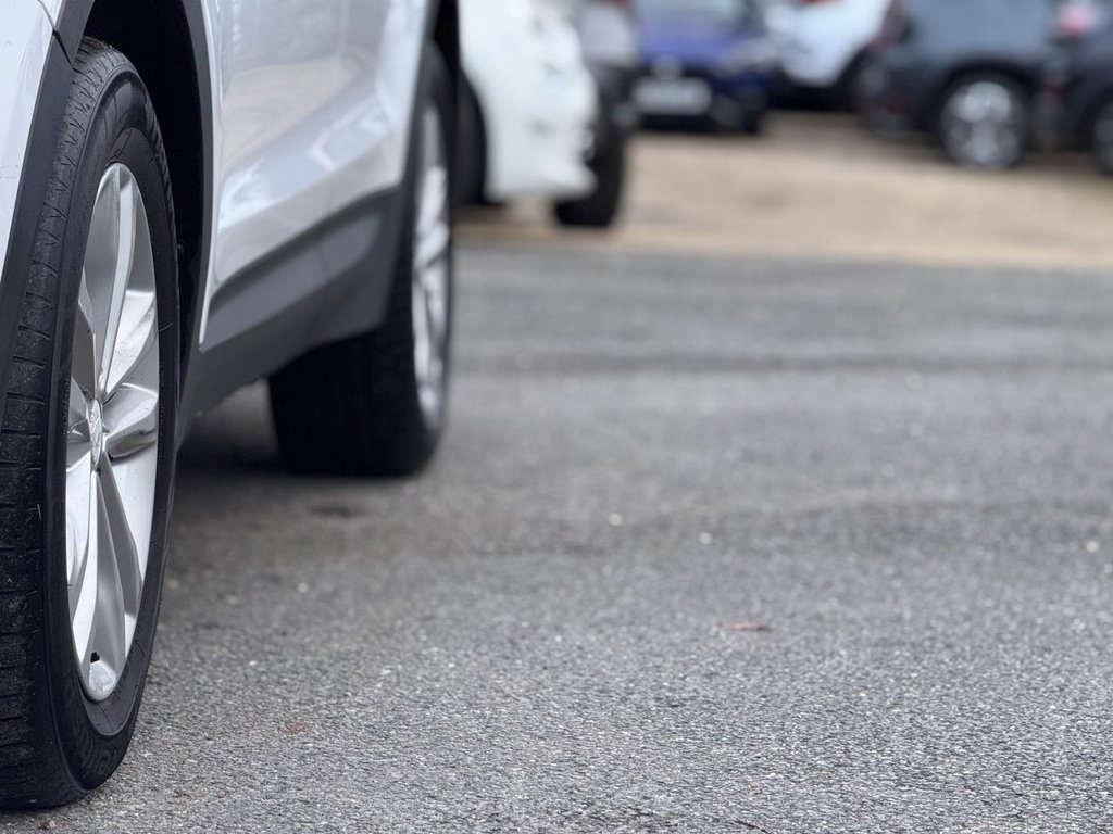 Used Hyundai Santa Fe 2016 for sale - 77558174: Photo 30