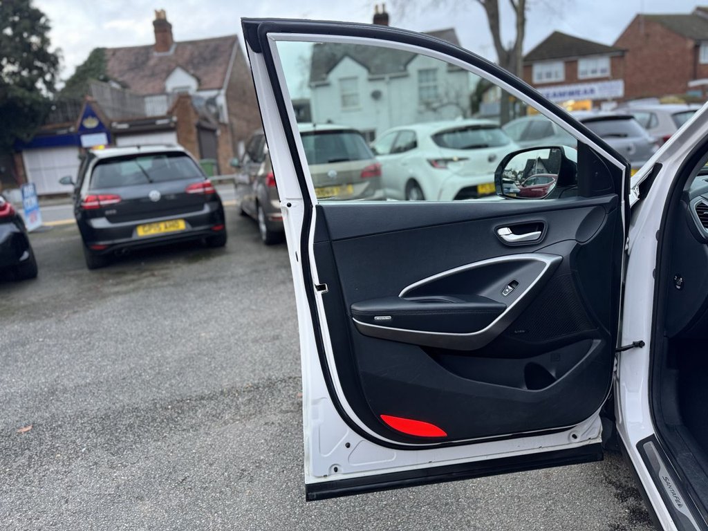 Used Hyundai Santa Fe 2016 for sale - 77558174: Photo 47