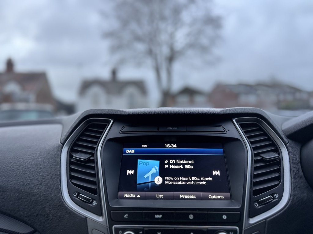 Used Hyundai Santa Fe 2016 for sale - 77558174: Photo 50