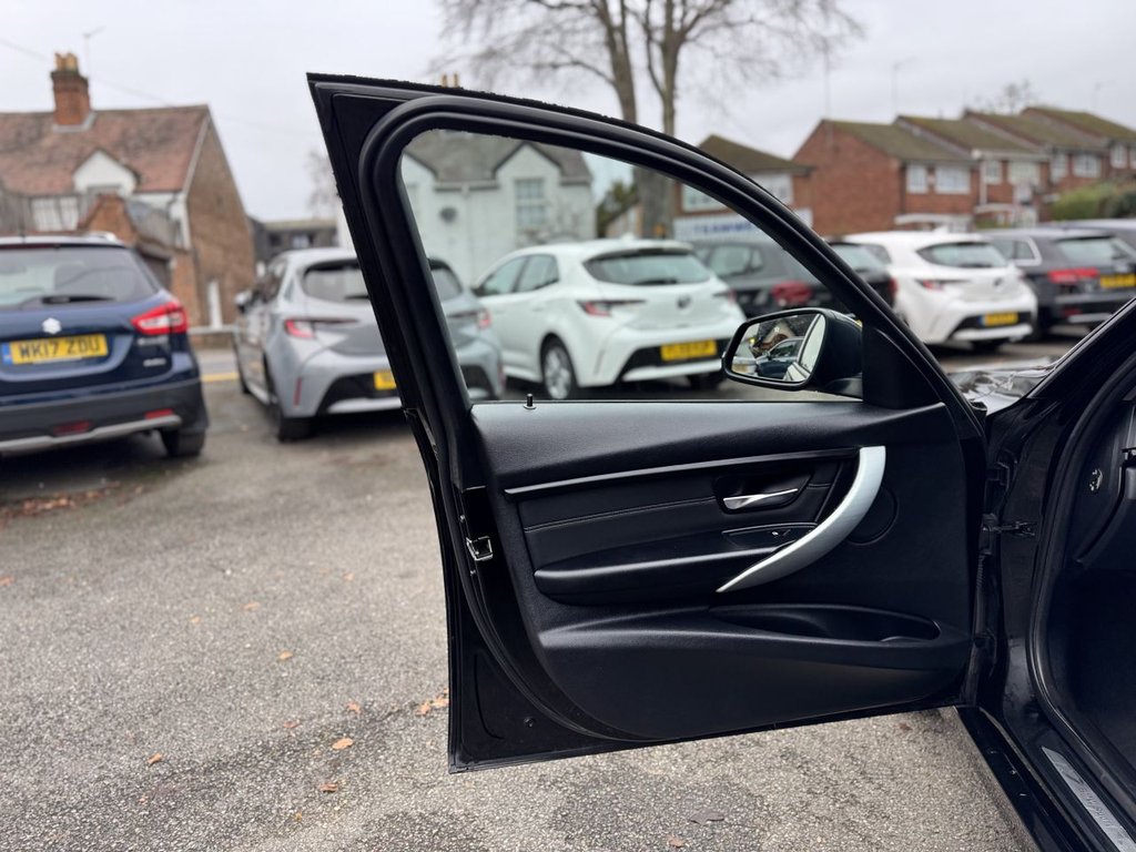 Used BMW 3 Series 2015 for sale - 77199936: Photo 21