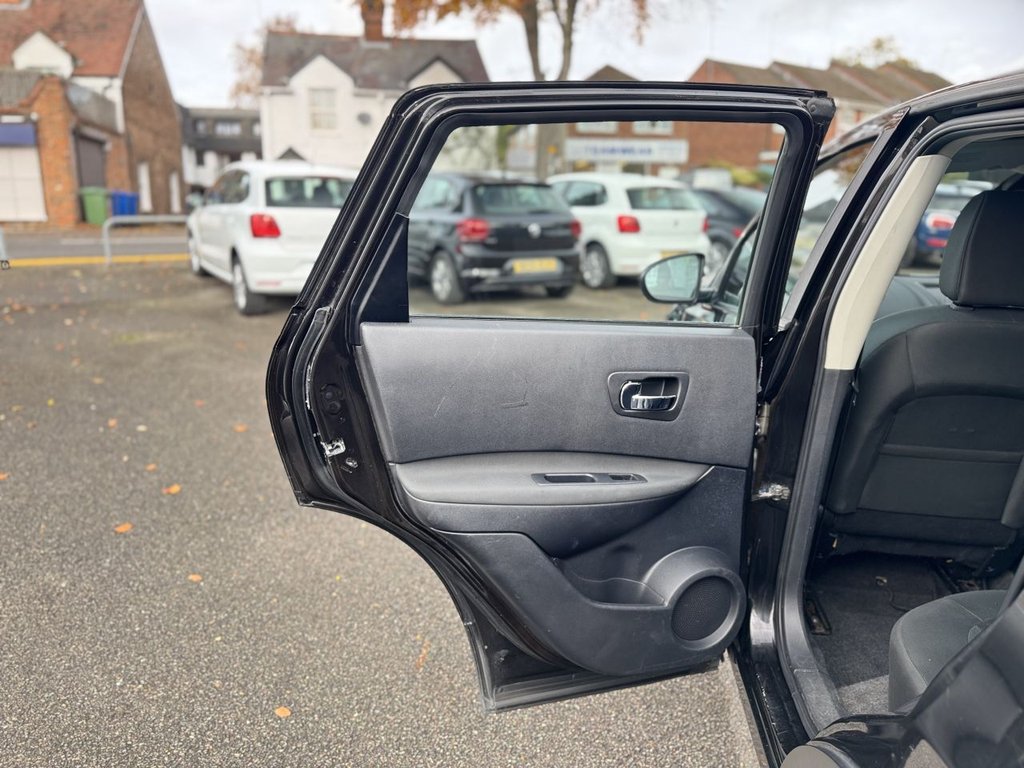 Used Nissan Qashqai 2012 for sale - 76558473: Photo 15