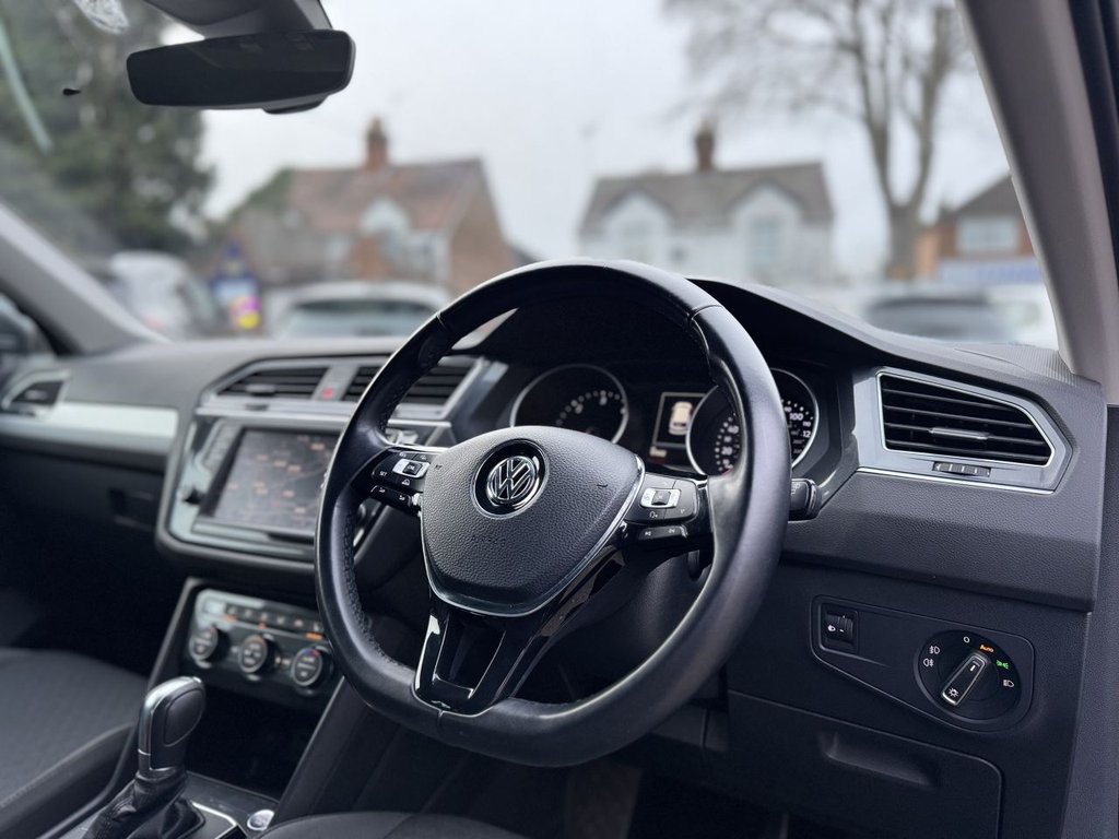 Used Volkswagen Tiguan 2016 for sale - 77594626: Photo 32