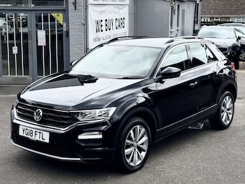 Used Volkswagen T-Roc 2018 for sale - 78828789: Photo