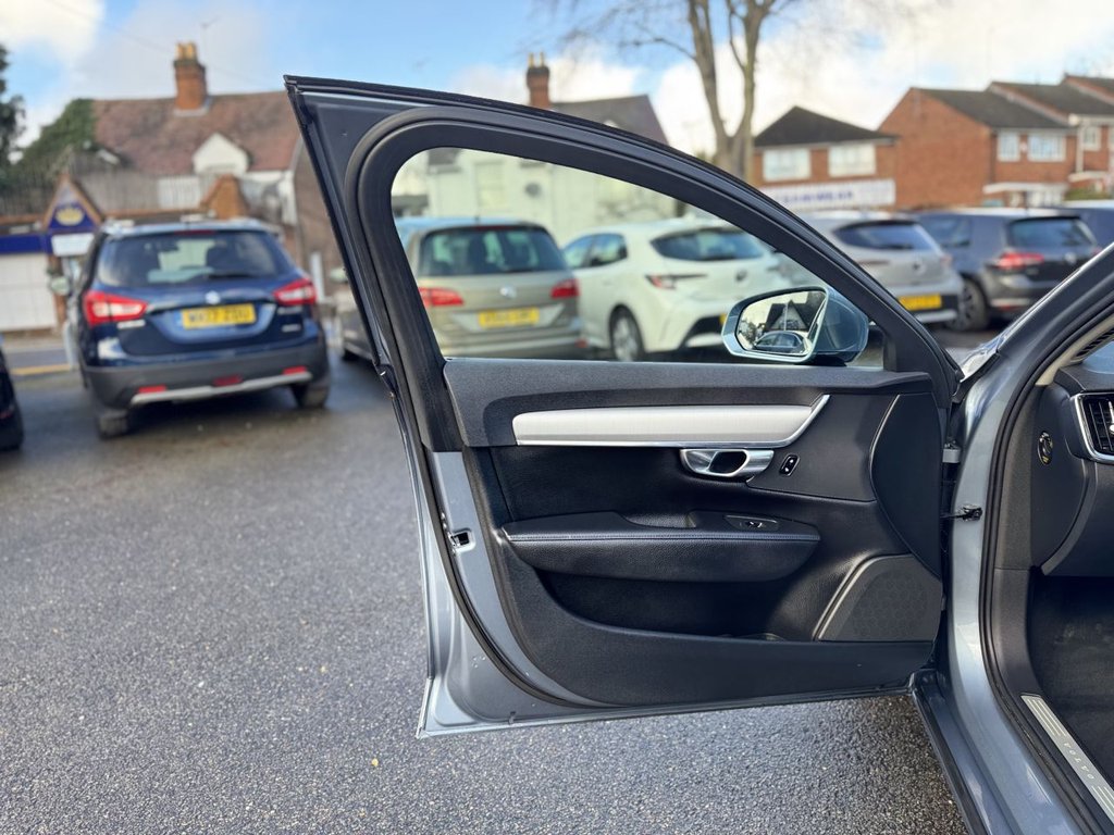 Used Volvo S90 2018 for sale - 77533865: Photo 31