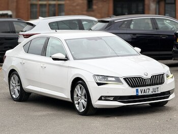 Used Skoda Superb 2017 for sale - 79588124: Photo