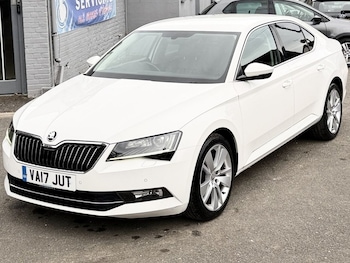 Used Skoda Superb 2017 for sale - 79588124: Photo