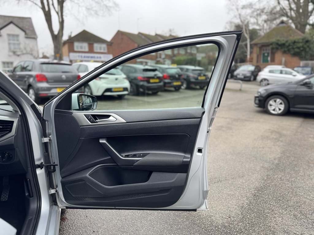 Used Volkswagen Polo 2018 for sale - 77333049: Photo 41