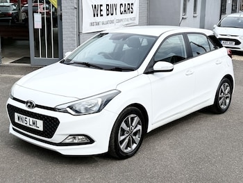 Used Hyundai i20 2015 for sale - 78964361: Photo