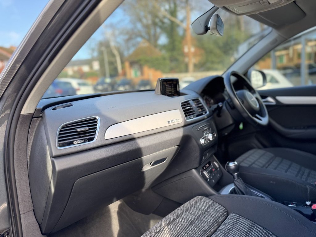 Used Audi Q3 2016 for sale - 77232045: Photo 45