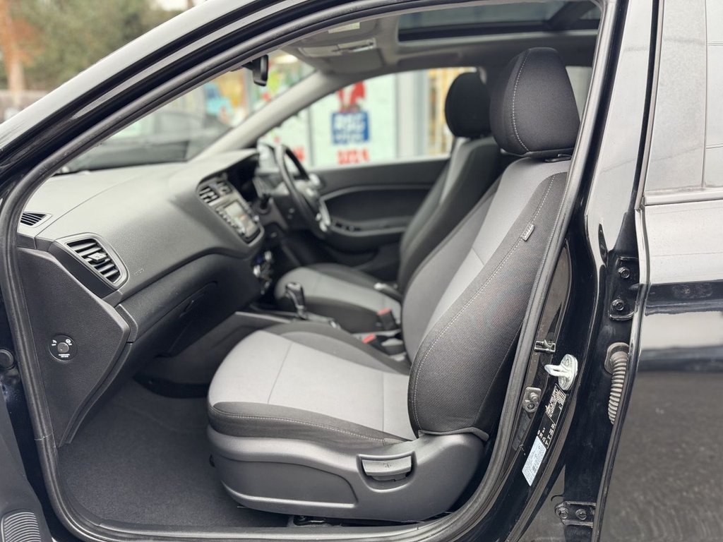 Used Hyundai i20 2017 for sale - 77056347: Photo 13