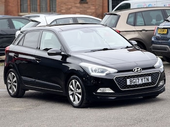 Used Hyundai i20 2017 for sale - 77056347: Photo